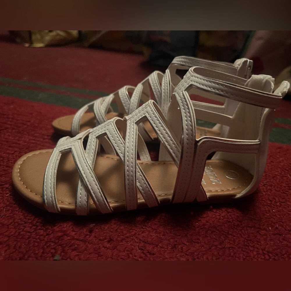 Zoe and Zac White Sandal